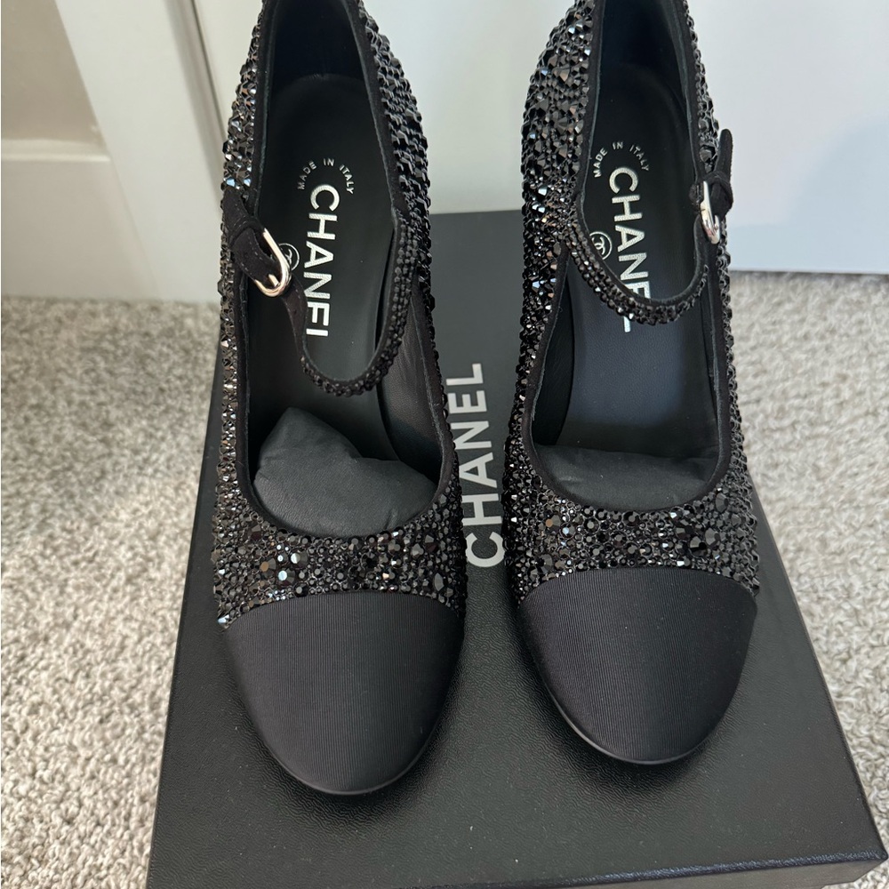 Chanel Mary Janes. Rare